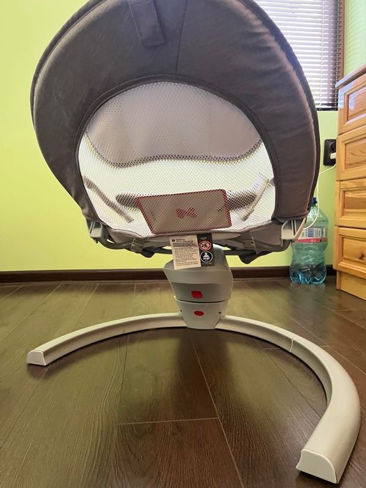 Детска люлка чисто нова с етикет и гаранция