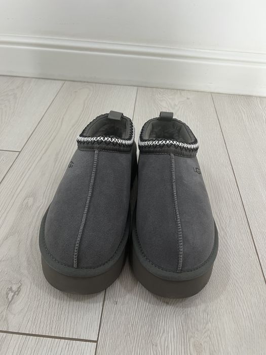 UGG Tazz Gri