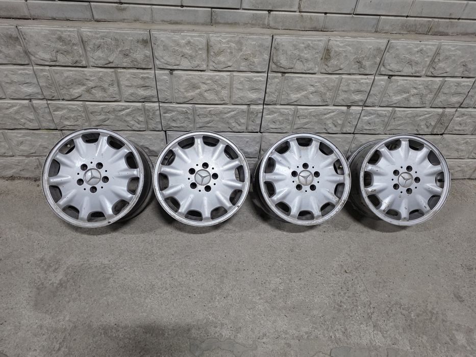 MERCEDES OEM 7X16 5X112 ET41 DIA66,6
 
Подробнее на: https