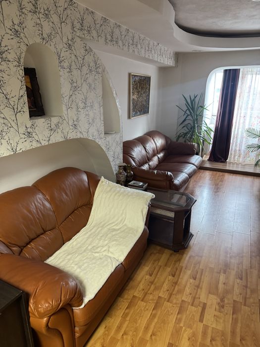 Vand canapele living