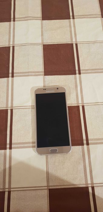 Спешно Samsung Galaxy S6