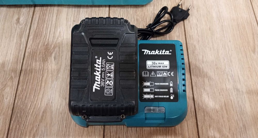Чисто нов! Винтоверт Makita 36V, 2 батерии и куфарче с инструменти