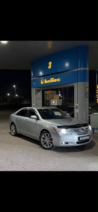 Продам диски с резиной на Camry