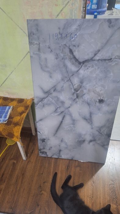 Пласмасовая  столешница покрытая  акрилом матовая