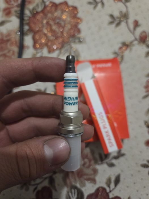 Свечи иридвые продаю