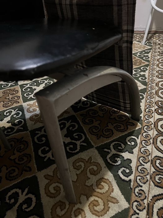 Стулья металлические 4 шт