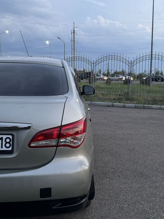 Nissan Almera 2015 г