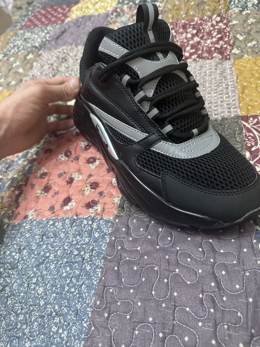Dior b22 black  …