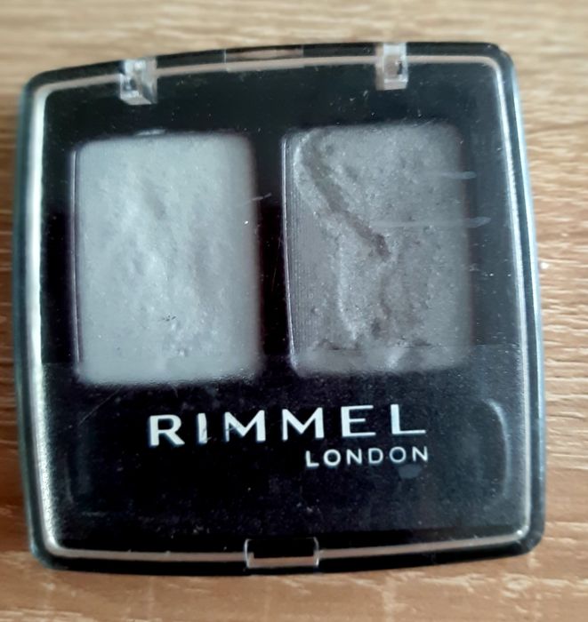 Дървена кутия ,за бижута,стари сенки с перли за колекция,