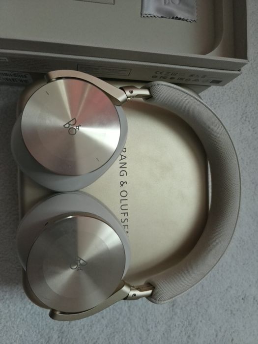 Beoplay H95 Gold Tone