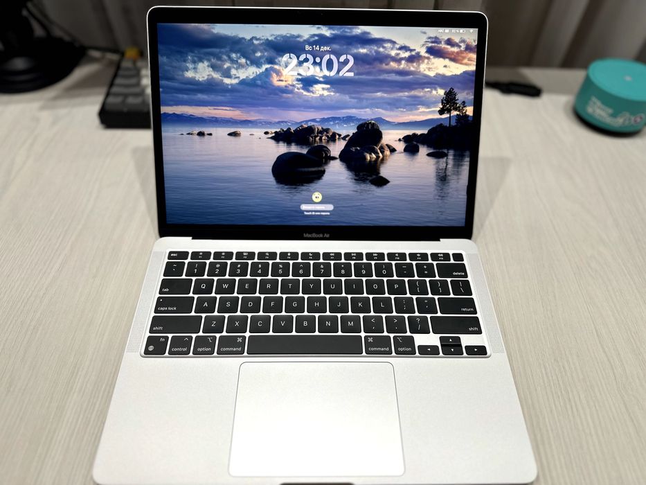 MacBook Air 13 m1 8/256 акб 95%