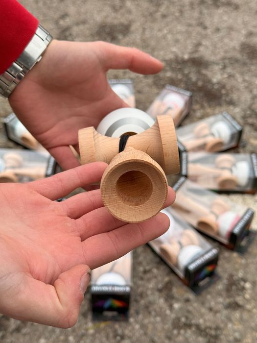 Kendama Lotus antiskid v2 noi nouțe