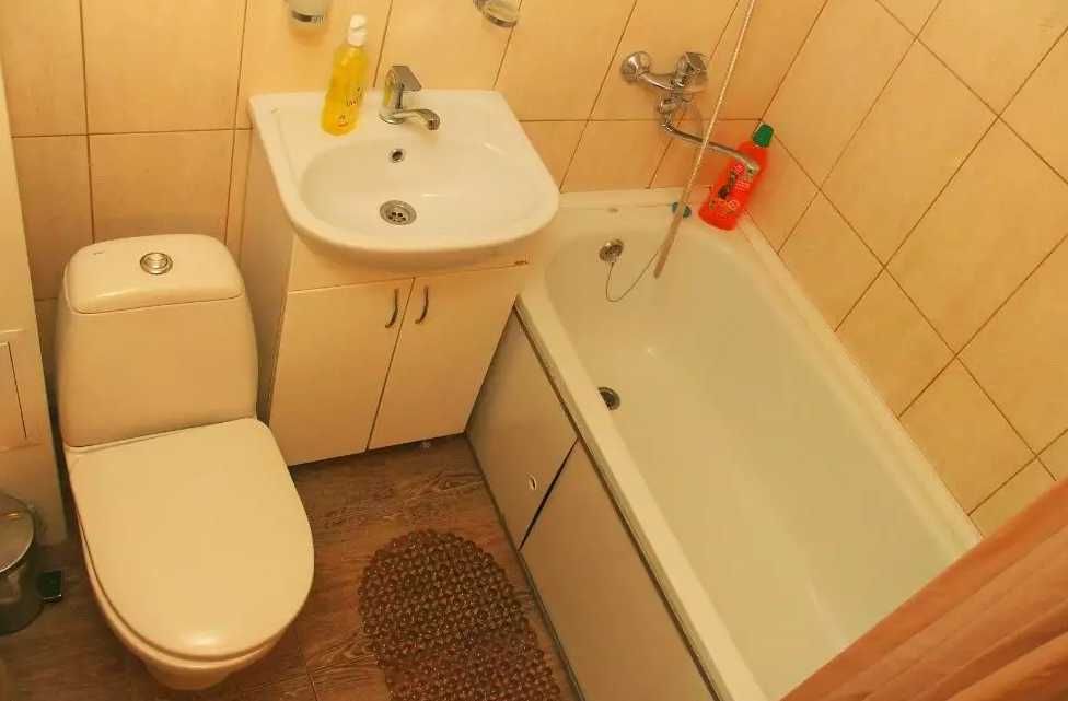 Дава се под наем Едностаен апартамент в Пловдив, Център - 70 кв.м за 255 € - Снимка #4