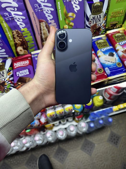 iphone 16 идеал каропка юк.                     95батарека цикл280 кор