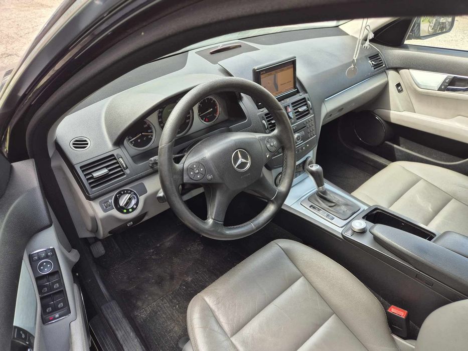 Mercedes W204 C220CDI 170кс 646 комби автоматик НА ЧАСТИ!