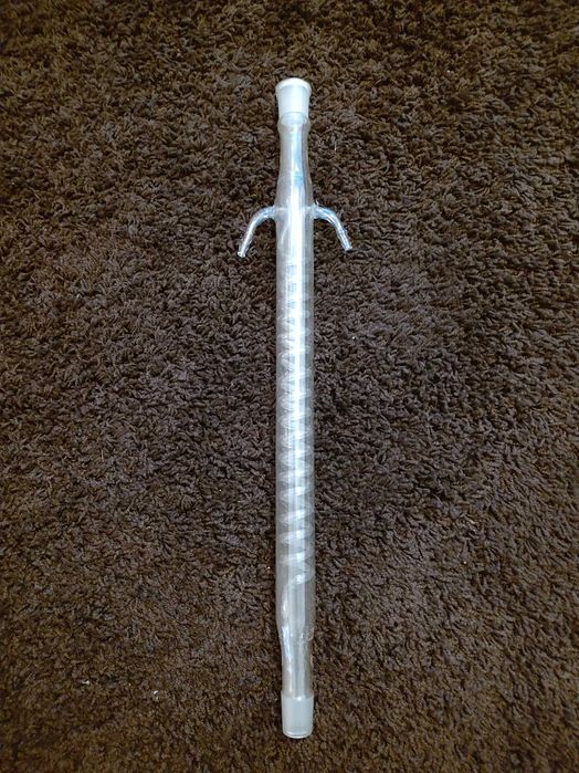 Хладник, лаболаторна стъклария