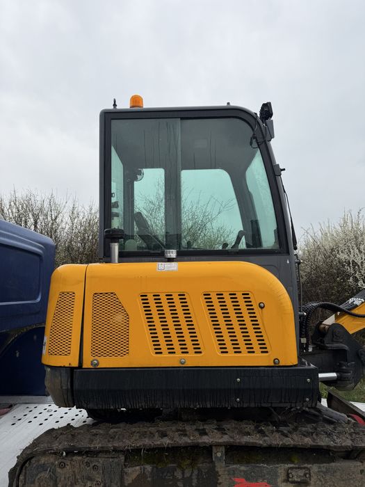 Miniexacavator macau ct 30