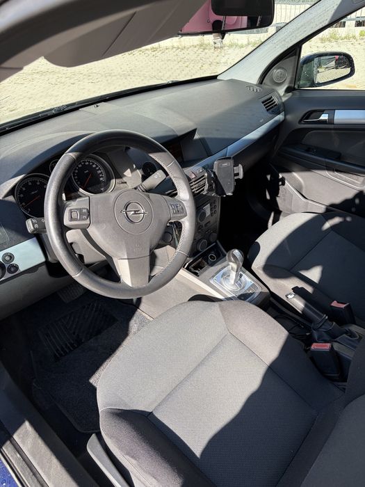 OPEL Astra 2006 — imagine 5