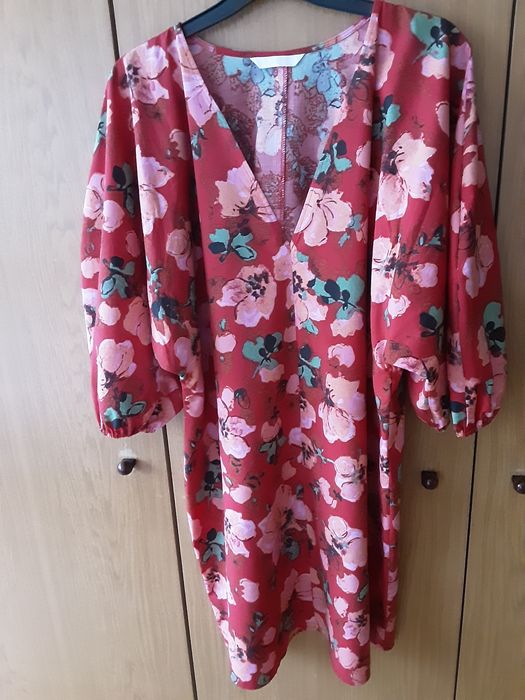 Дамски рокли с дълги ръкави