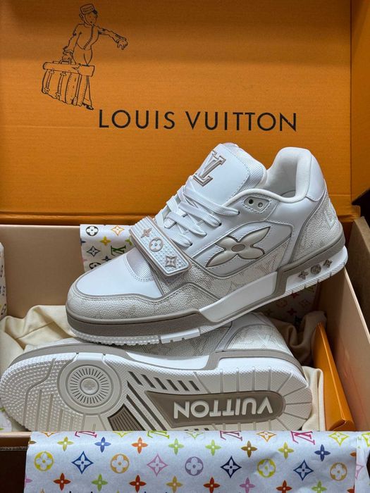 Adidasi Louis Vuitton Trainer Premium