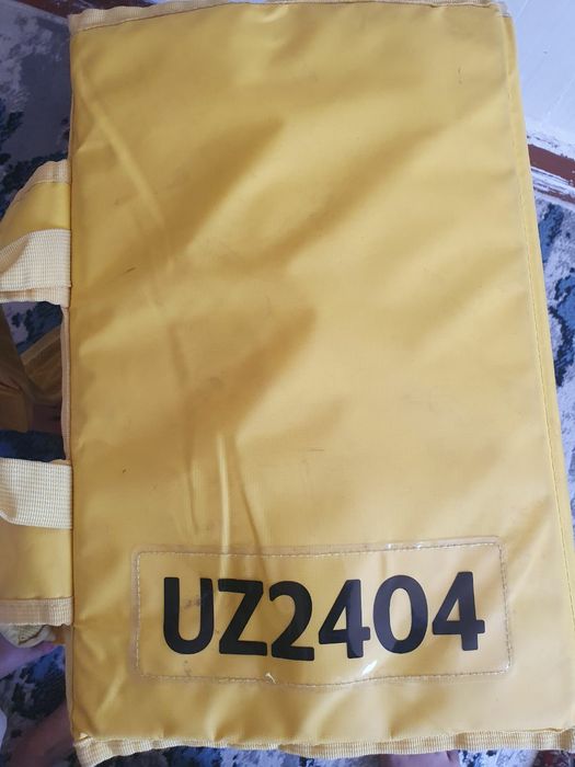 Yandex sumka yangidek turibdi srochni sotiladi