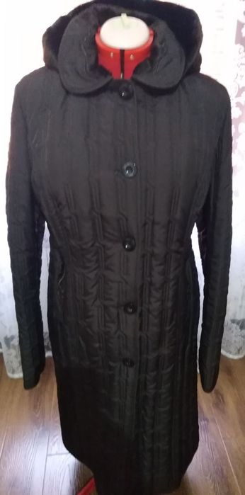 Новое Стеганное пальто с капюшоном Турция.