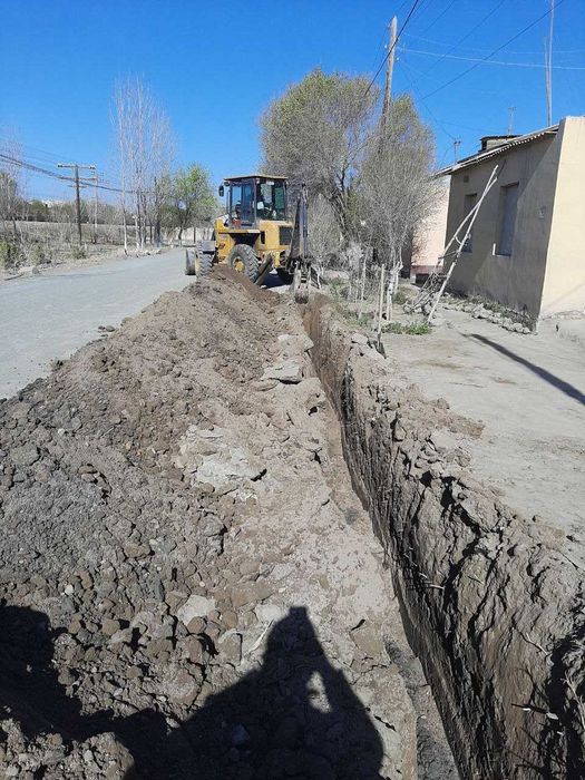 2014 йил Экскаватор-Погузчик XCMG  30-25 сотилади.Юриб турган .