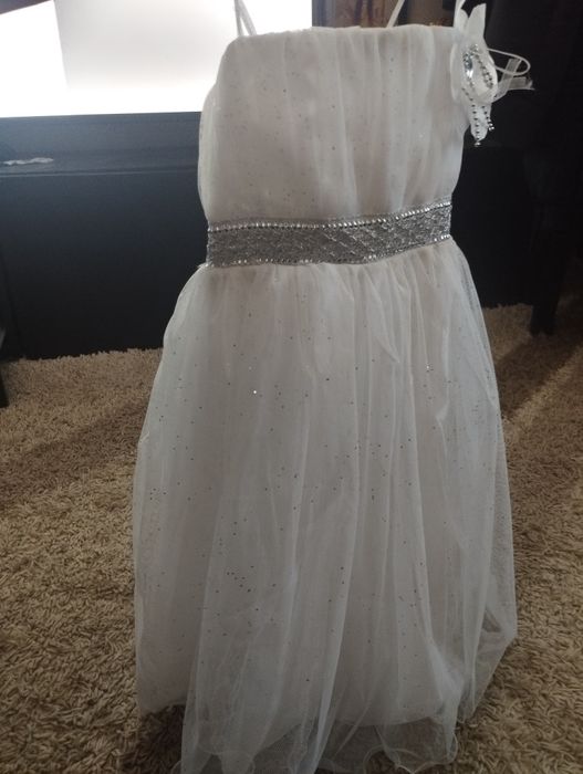 Платье три тысячи тенге