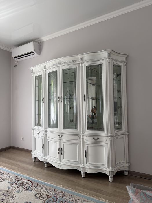 Продается горка для гостинной