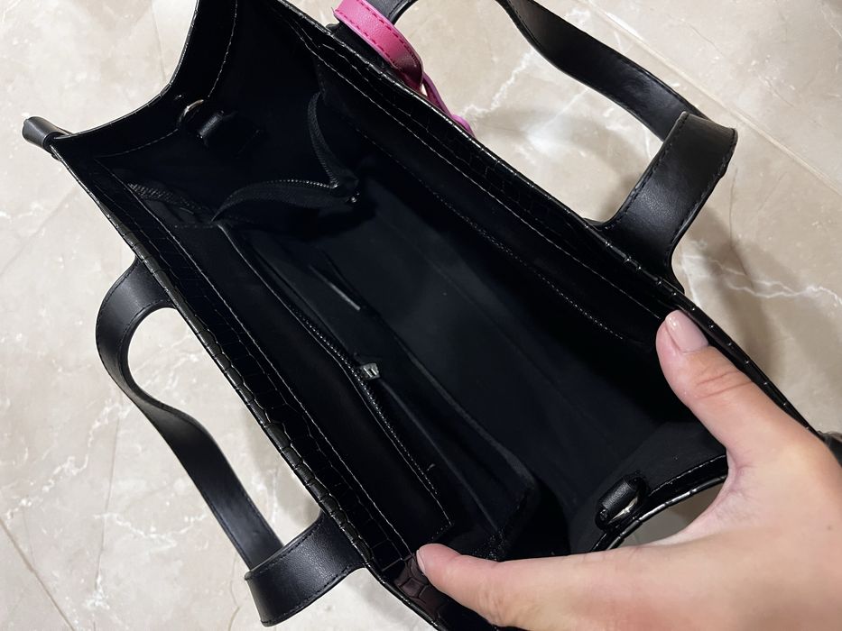 Дамска лачена чанта