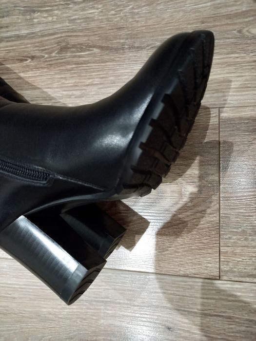 Сапоги женские зимние модельные