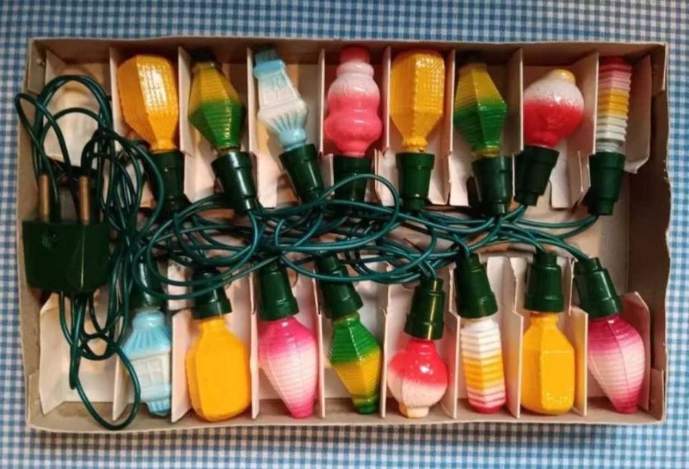 Instalatie Pom de Crăciun, Veche, Perioada comunista RSR, De colectie