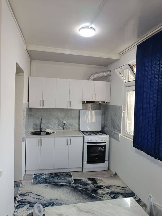 Аренда Квартира 4 хона Метро Беруний