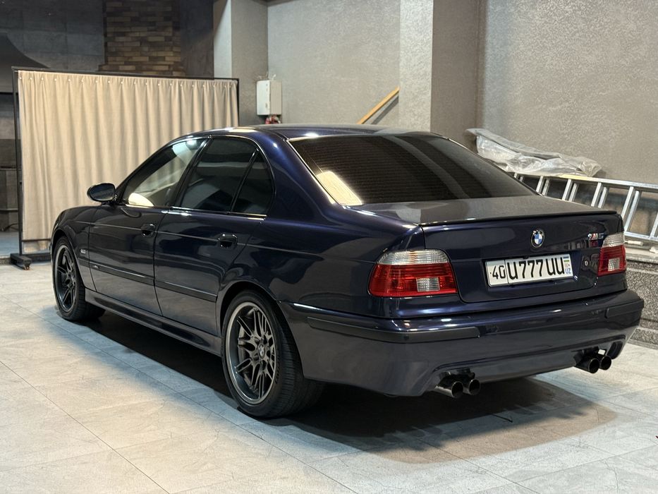 Bmw e39 M5 sotuvda