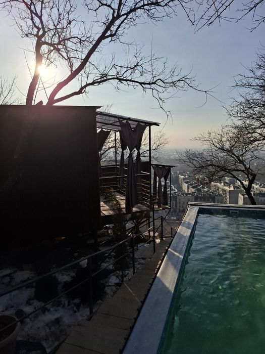 Продам зону отдыха в центре города