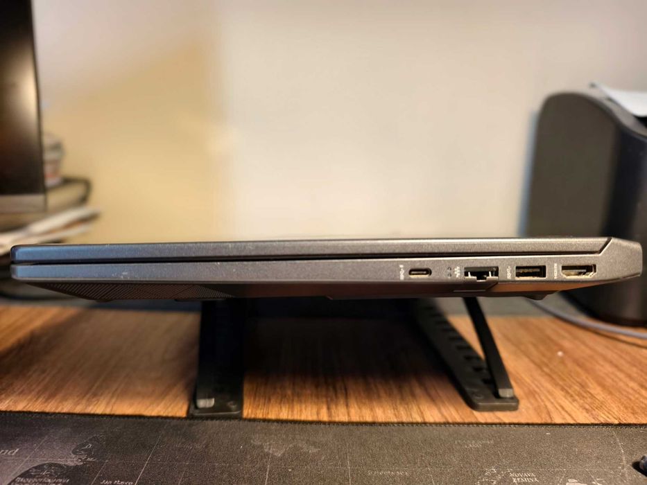 HP Victus 15 — i5-12450H / GTX 1650 / 8GB / 512GB / 144Hz