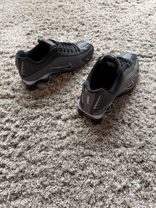 NIKE Shox R4 TL Чито Нови с Кутия