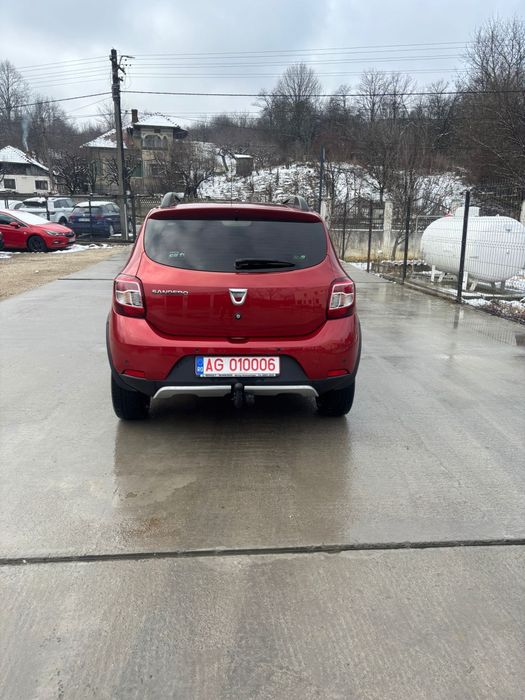 Vând Dacia Sandero Stepway