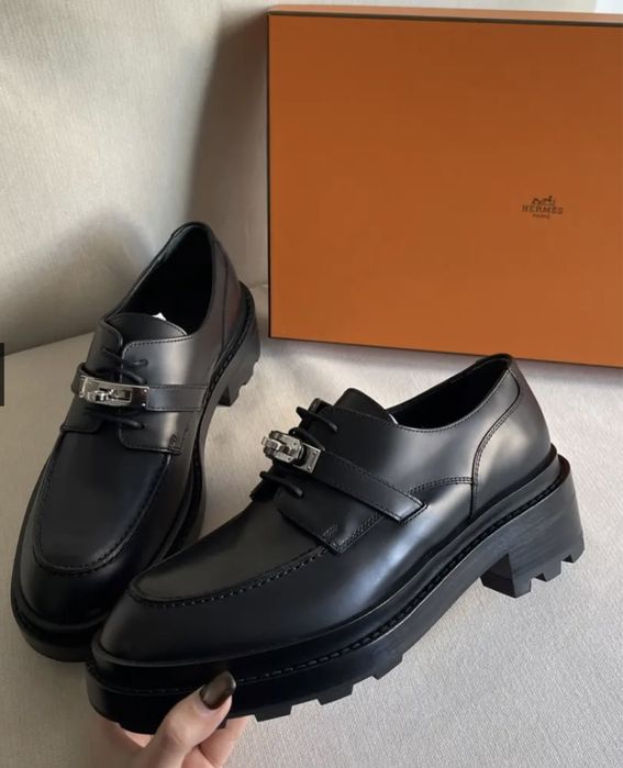 Hermes луфари обувки