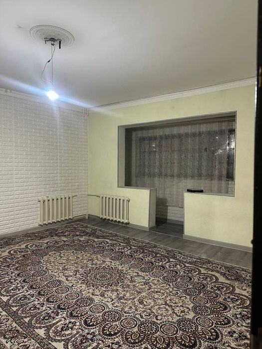 Arenda kvartira. Lesinova. Kadishva bozor yonida