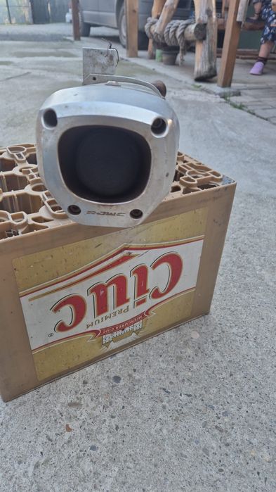 Vând genti+cauciucuri noi canam