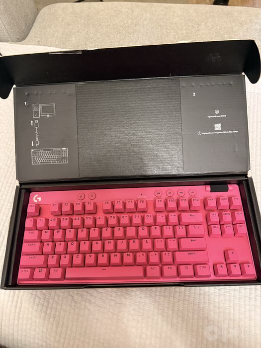 Продам Logitech G PRO X TKL RAPID Magenta