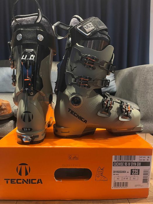 СКИ ОБУВКИ в перфектно състояние