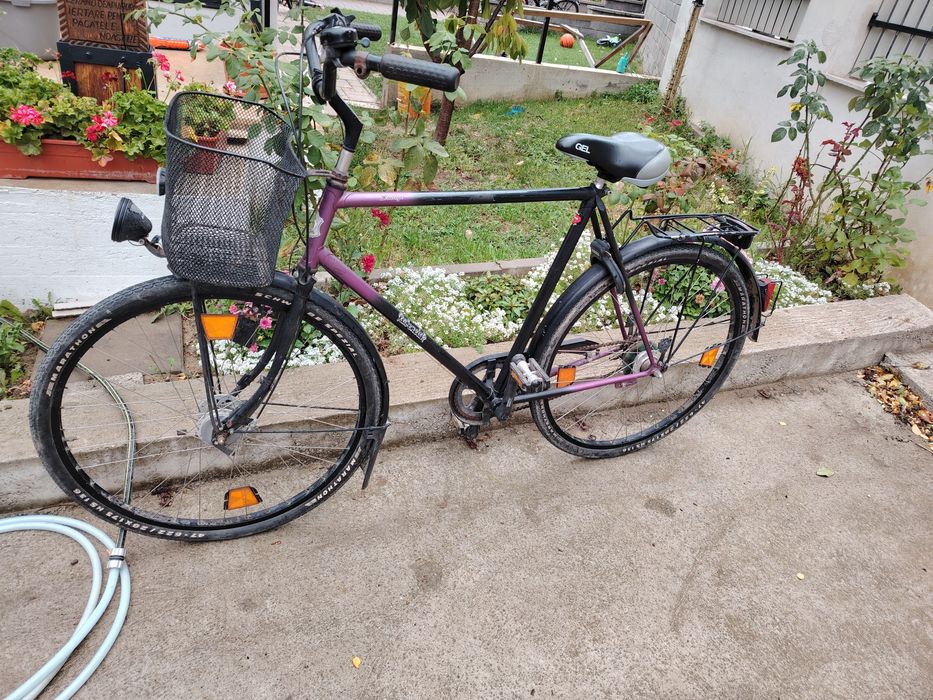 Bicicleta cu vitezele în butuc