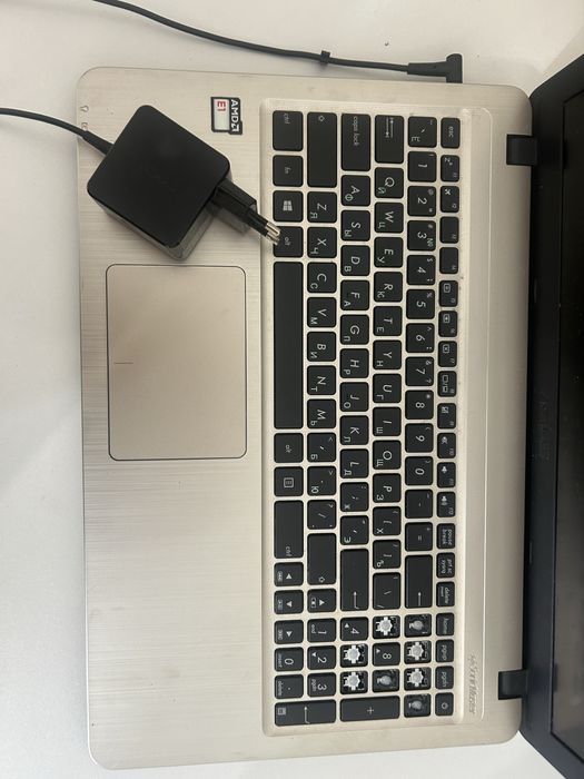 Продам ноутбук Asus