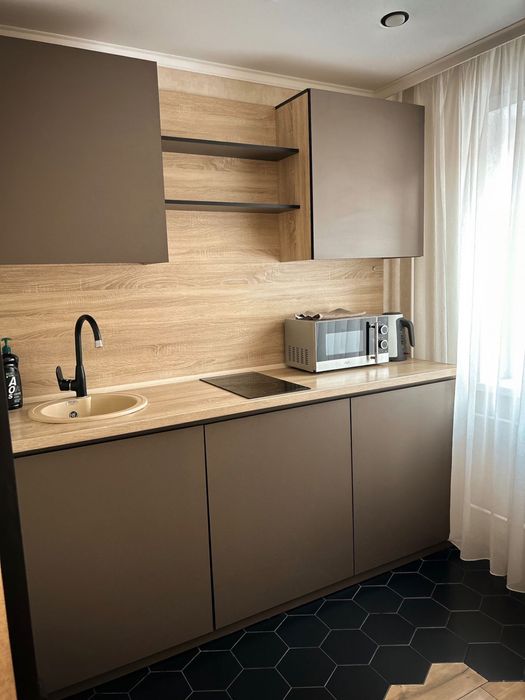 Торайгырова 89/1