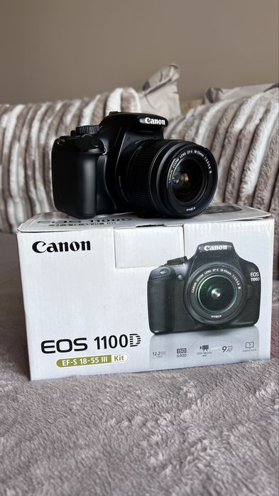 Canon EOS 1100D + обектив 18-55