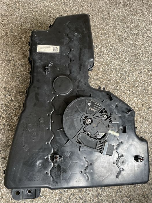 Резервоар AdBlue с нова помпа BOSCH за Фолксваген Тигуан