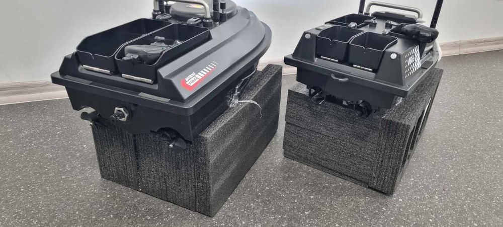Най-нов модел лодка за захранка Flytec V066 GPS Dual Hopper