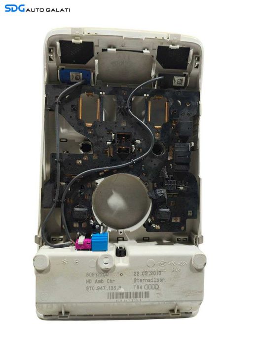 Lampa Iluminare Habitaclu Plafon Plafoniera cu Lumini Ambientala si Suport Ochelari Spatiu Depozitare Audi A4 B8 2008 - 2016 Cod 8T0947135B [LR1267]
